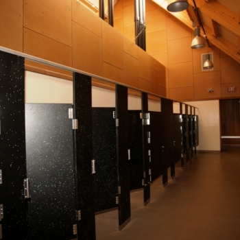 Hammonasset-restroom