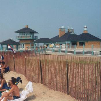 Misquamicut Beach