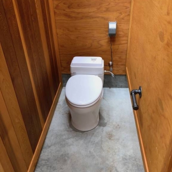 3-oz foam-flush toilet